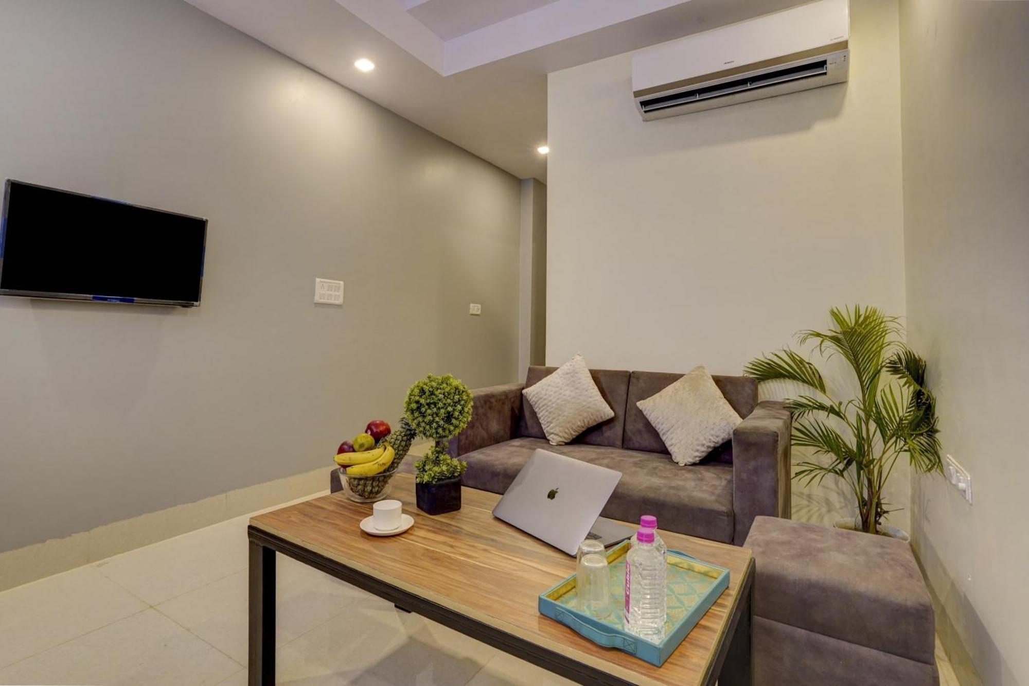 Townhouse Jagatpura & Pratapnagar Hotell Siroli Eksteriør bilde
