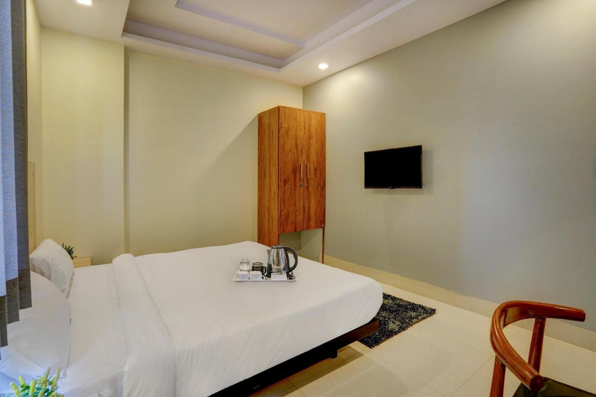 Townhouse Jagatpura & Pratapnagar Hotell Siroli Eksteriør bilde